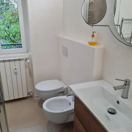 Apartment Small House Milan