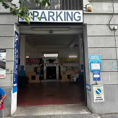 Private Luxury 5 Bedroom - Station Апартаменты *