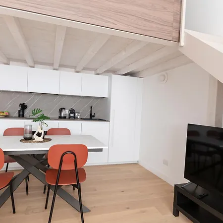 Porta Venezia Luxury - Apartman