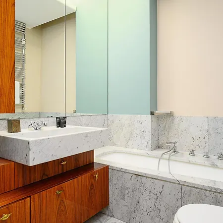 Appartamento Classbnb - Spacious 20 Minutes From The Center *