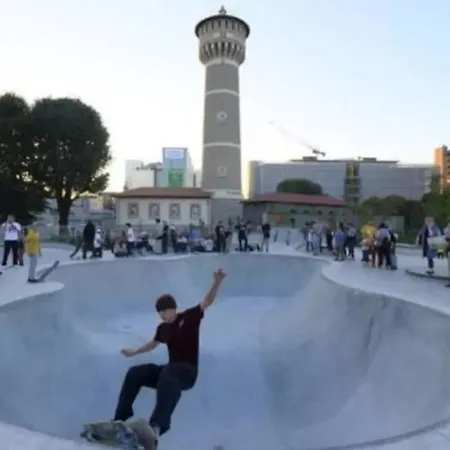 Apartament Free Parking Garage, Bicocca, Metro M5 A 200mt, 13th Floor, Giardino Con Giochi *