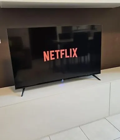 Bicocca, Free Parking, Private Garage, Metro M5 200M, Garden, Kids & Pet Friendly *