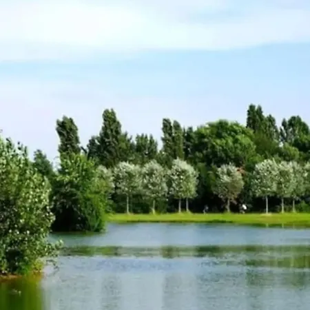Appartamento Bicocca, Free Parking, Private Garage, Metro M5 200m, Garden, Kids & Pet Friendly Milano