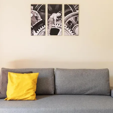 Commenda Flexyrent Wifi Apartment