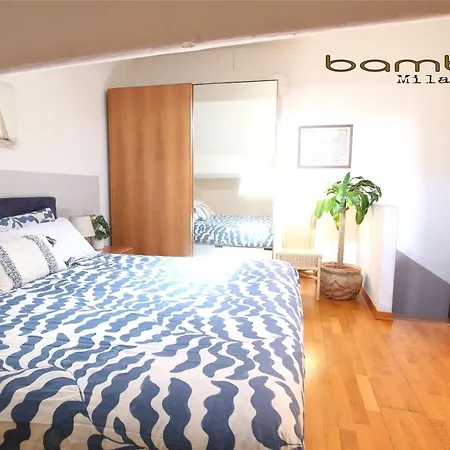 Apartment Bamboo Copernico Station
