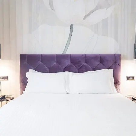 The Unique Hotel 4*