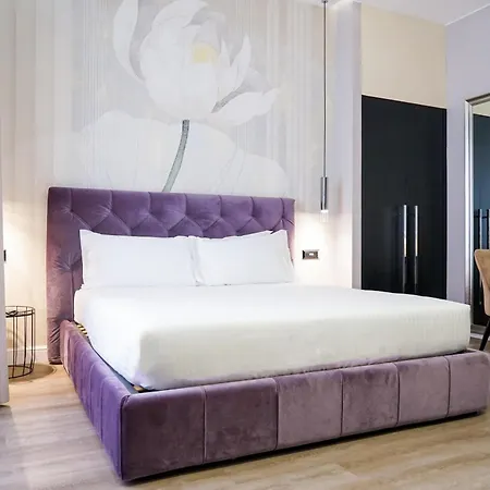 Hotel The Unique 4*
