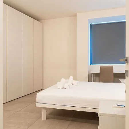 Elegante Bilocale Isola A - Mirable Pm Apartament