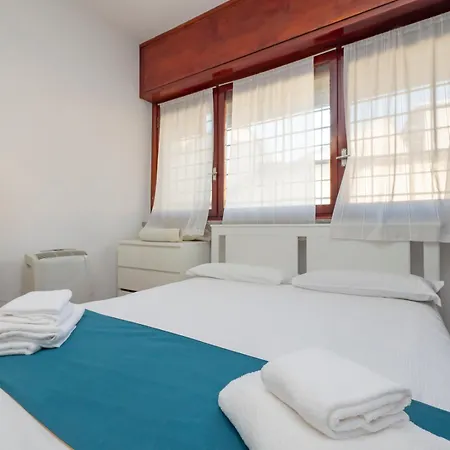 Xenia - Renovated Two-room In Fiera Area