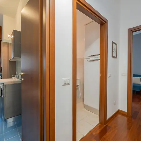 Xenia - Renovated Two-room In Fiera Area