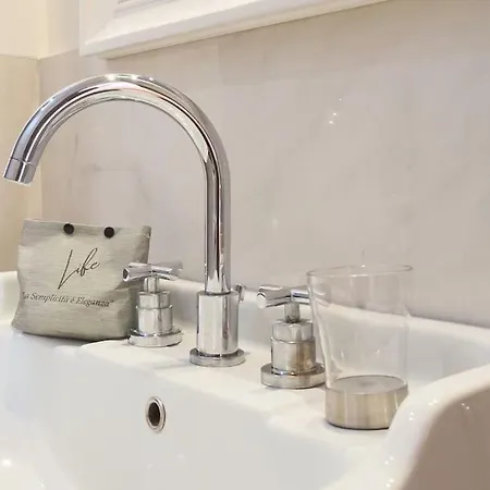 Contempora - Spacious One-bedroom For 4 People - Castello Sforzesco Apartamento
