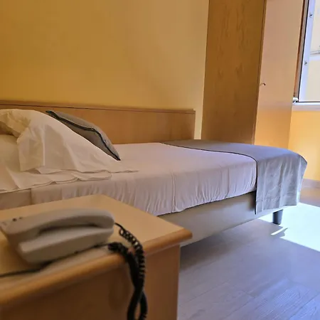 Mokinba Sant'ambroeus Milano