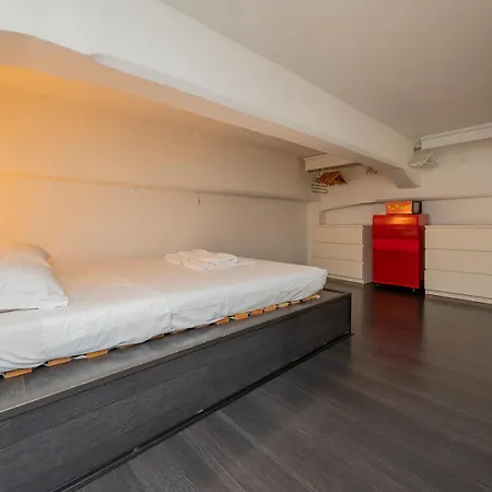 Apartman Youhosty - Porta Romana Sx *