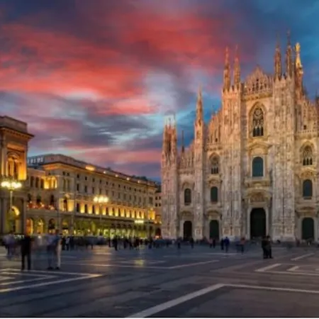 Daire One Bedroom Near San Siro In *