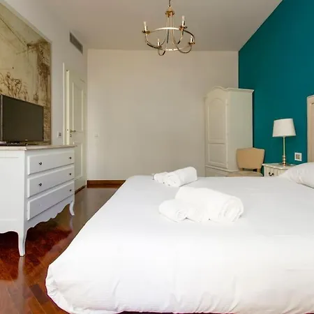 Duomo Big House130mq Vista Tempio Διαμέρισμα *