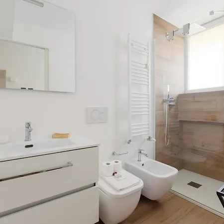 Guesthost - Affori Centro M3 Lovely Milánó