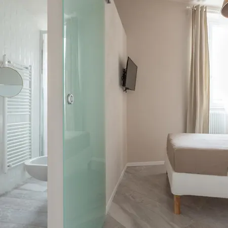 شقة Stylish Studio, Skyline View, Modern Amenities *