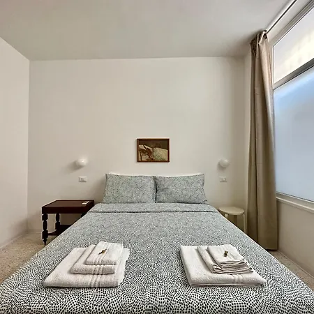 Apartment Navigli *