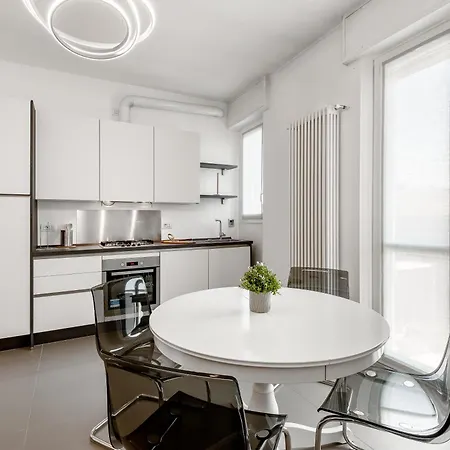 Stayeasy Piane56 Panoramic Next To M5 Metro * Milan