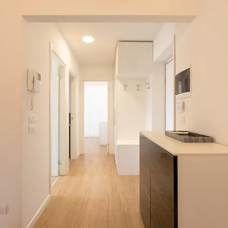 Ampio Bilocale Dateo - Mirable Pm Apartment