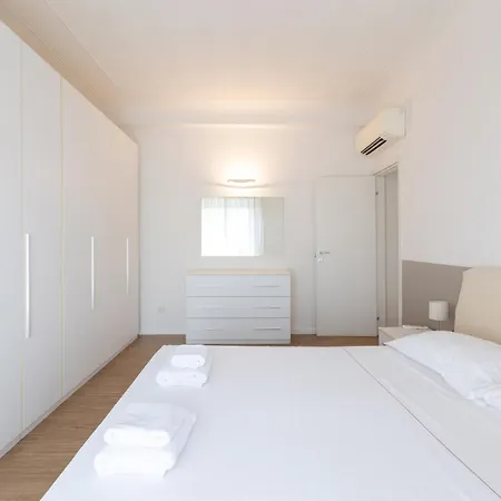 Ampio Bilocale Dateo - Mirable Pm * Milano