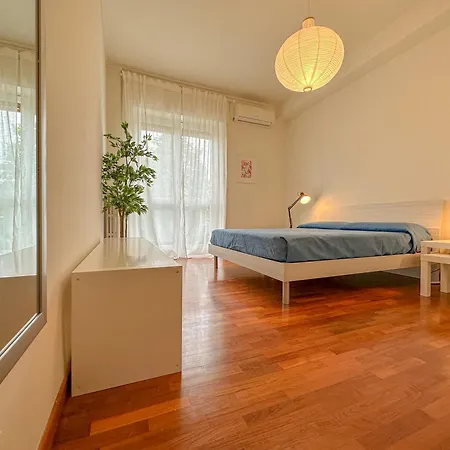 Ranzoni 21 - 15 Min Dal Duomo Apartamento *