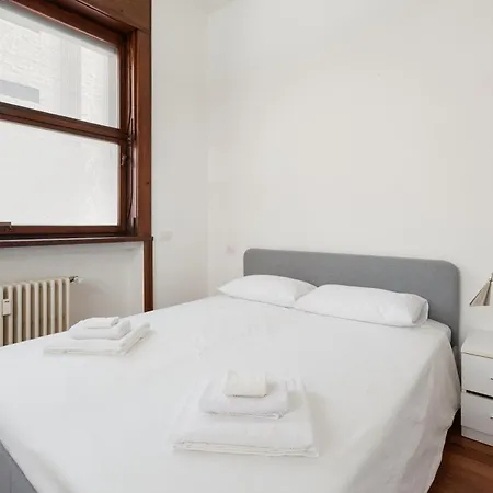 Apartamento Dateo-susa- Trilocale Comfort *