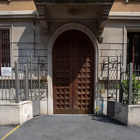 Apartmán The Rent - Beautiful With Balcony In Porta Romana Milán