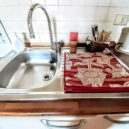 Apartment Sunday's Flat/monolocale Zona Bocconi *
