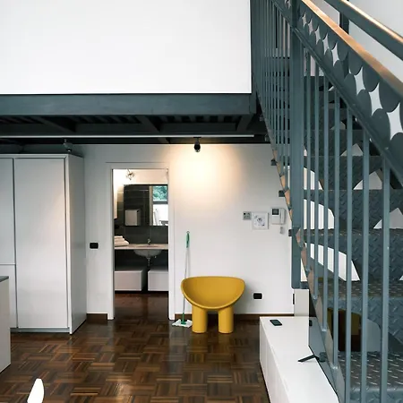 Comecasa Glamourous Porta Romana Apartment