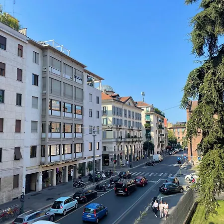 Relstay - Montenapoleone Appartement