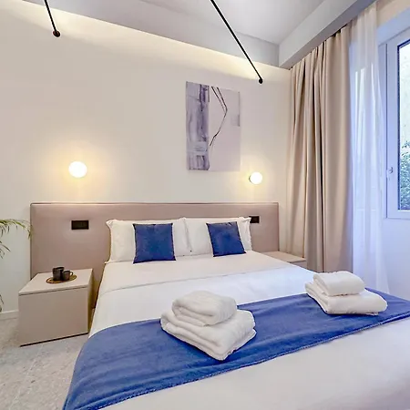 Porta Venezia - Luxy - 6 بيت ضيافة