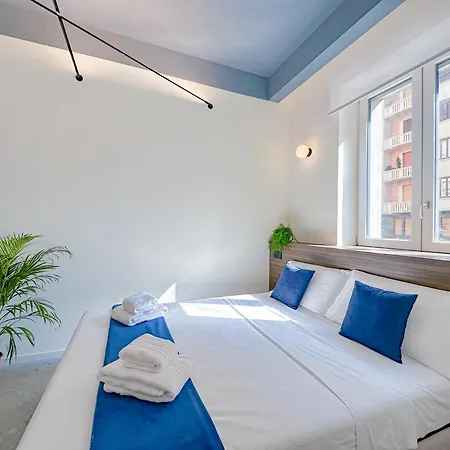 Porta Venezia - Luxy - 6 بيت ضيافة