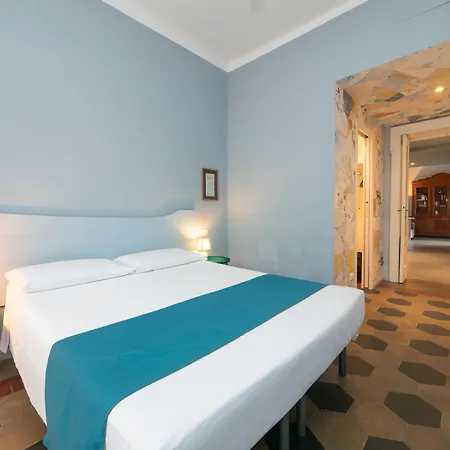 Xenia - Historic In Porta Romana Apartment *