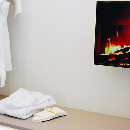 Apartment Easylife - Luxury Design With Jacuzzi Milan