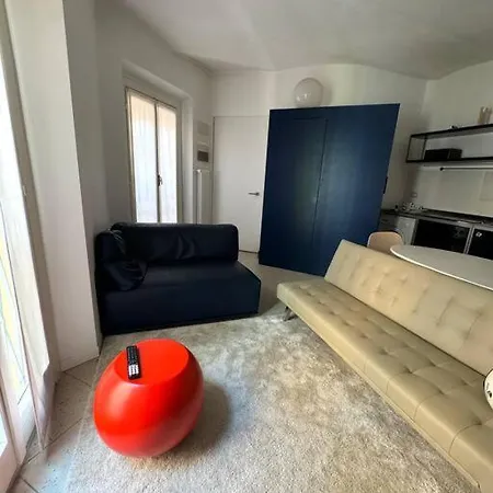 Apartment Grazioso In Moscova *