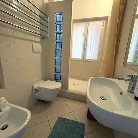Apartment Grazioso In Moscova *