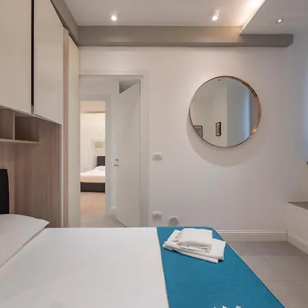 Xenia - Elegant Three-room In Moscova Area דירה מילאנו