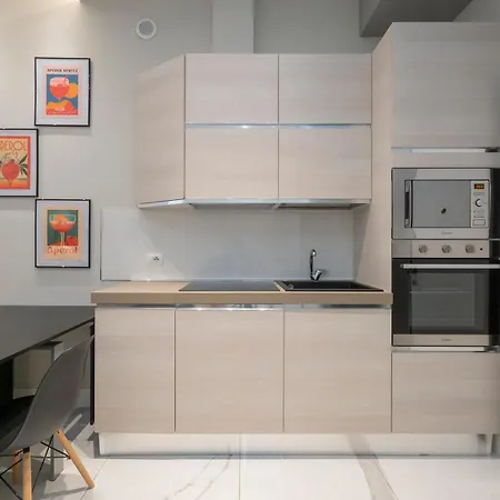 Apartment Xenia - Elegant Three-room In Moscova Area