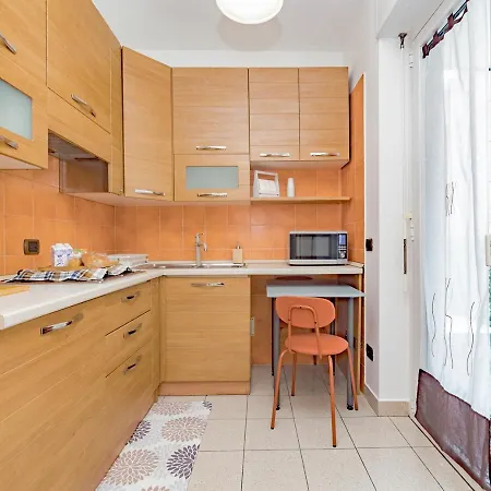 Apartamento Arcimboldi Terrace - Parking Private Included, Free Wifi & Ac Milán