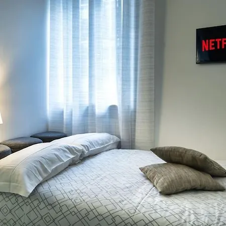 Roomy 6 Guests, Launchpad, 30mts To Loreto M1 M2 *