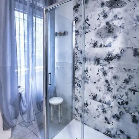 Spacious Hub, Metro At Doorstep M1 And M2 1 Min 아파트 밀라노