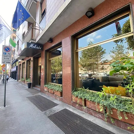 Sant'ambroeus 3*