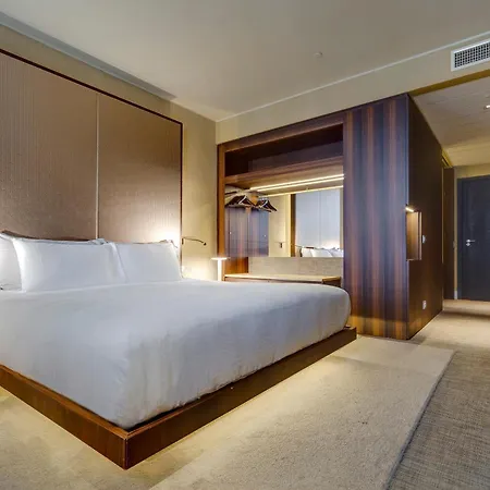 إم إي ايل دوكا 5* ميلان