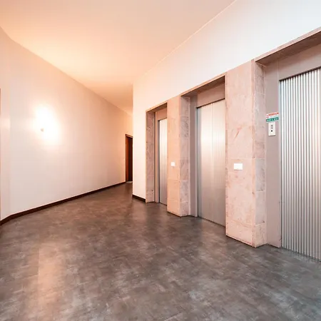 Keys Of Italy - Piazza Vetra Roomy ミラノ
