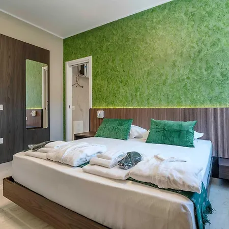 Velasca Tower Apartment Mailand