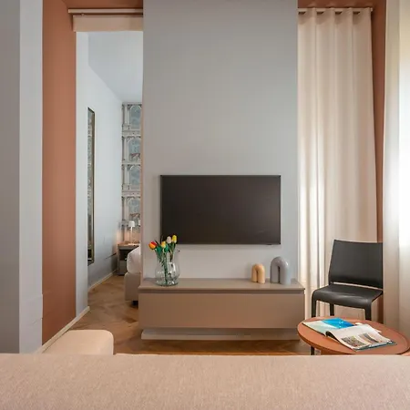 Crocetta Living By Halldis