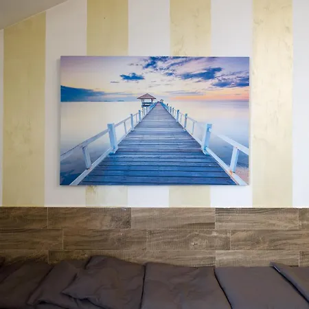 Διαμέρισμα Amazing Attic Max 10 People With Parking & Wifi, Near To 3 Tram Lines And To The Metro - Well Connected To Airports And To The Train Station Μιλάνο