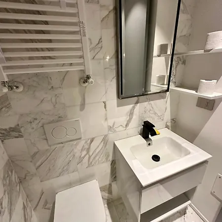 Appartement Casa Broletto - Centro Citta Milaan