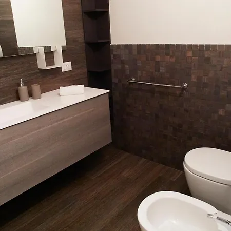 Luxury - Zona Bocconi